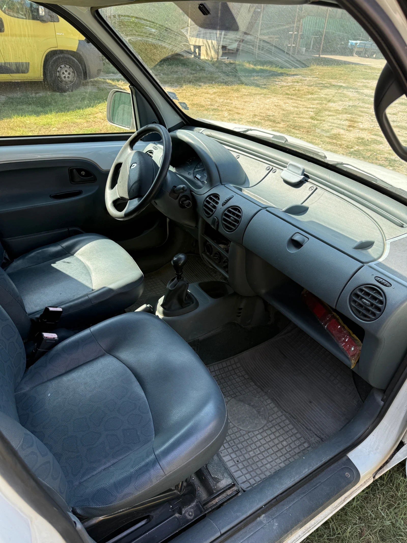 Renault Kangoo, снимка 7 - Автомобили и джипове - 55919825