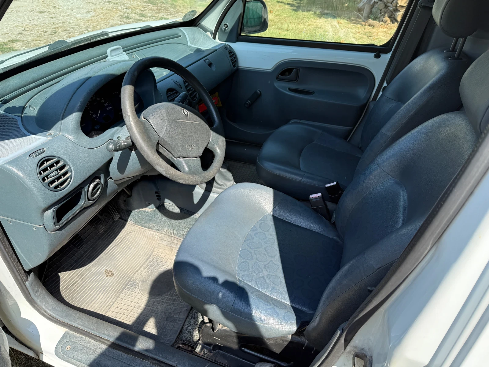 Renault Kangoo, снимка 10 - Автомобили и джипове - 55919825
