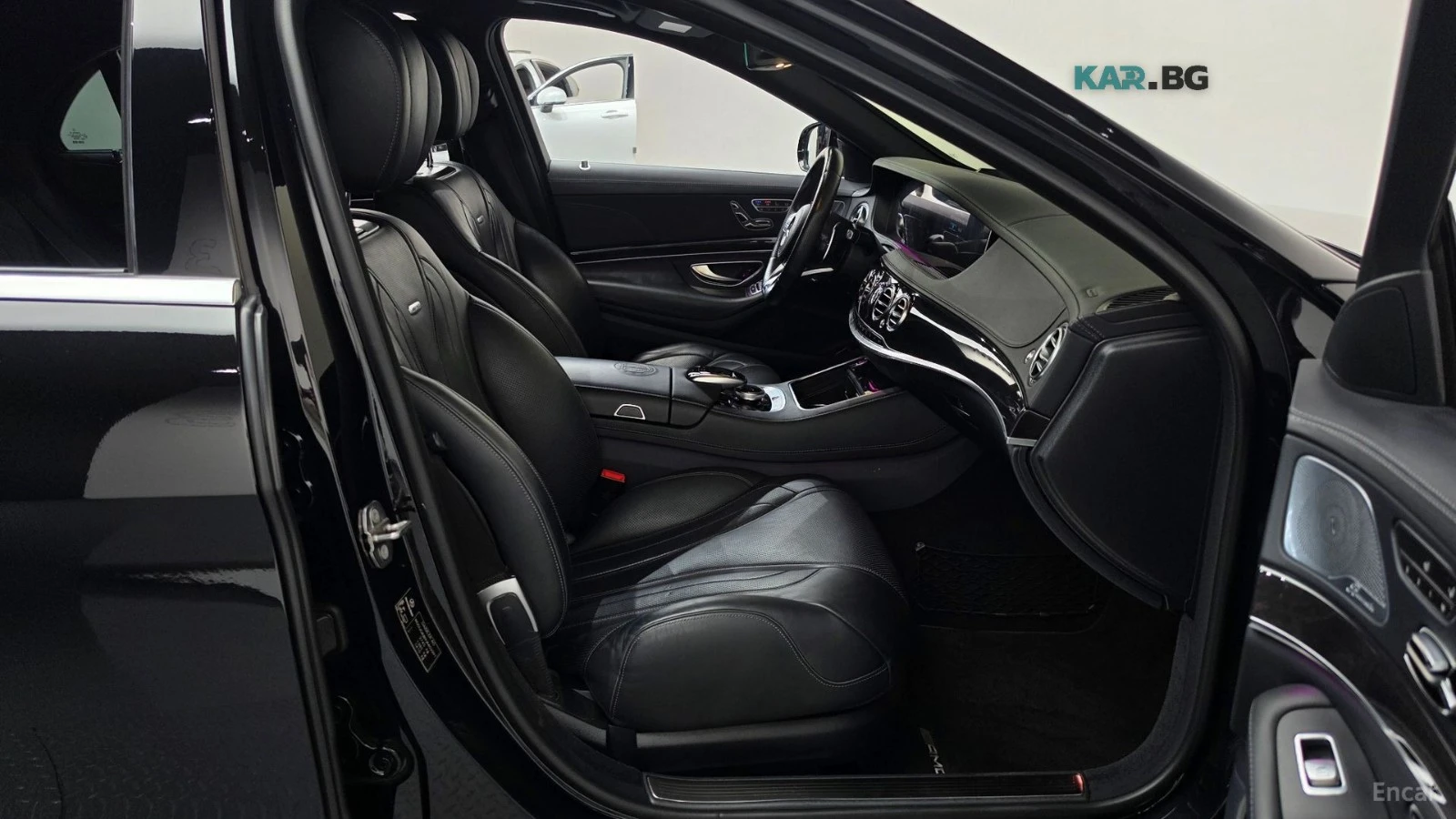Mercedes-Benz S 63 AMG 4MATIC* DISTRONIC* 360* ПОДГРЕВ* ОБДУХ* МАСАЖИ* , снимка 9 - Автомобили и джипове - 56103047