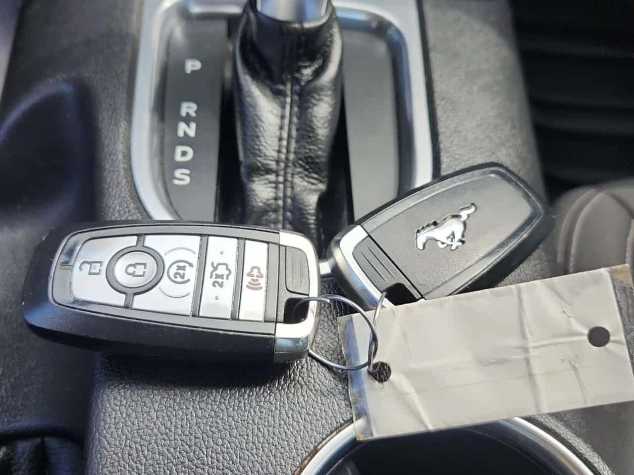 Ford Mustang * GT * CARFAX * 2 ����� *  | Mobile.bg � ����������� 14
