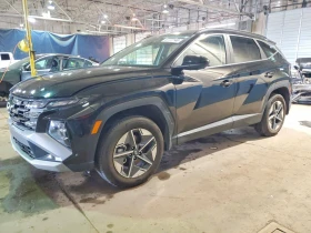 ������ Hyundai Tucson