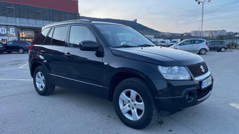 Suzuki Grand vitara 2.0i, снимка 3 - Автомобили и джипове - 44017759