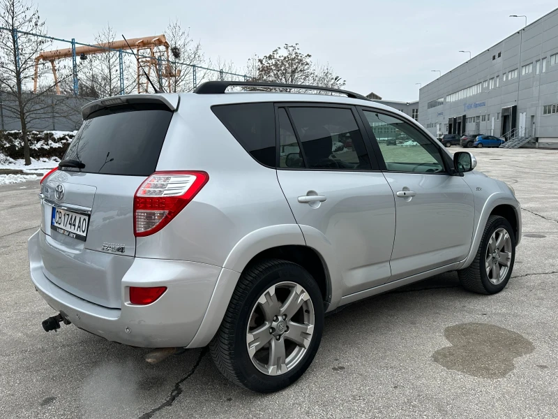 Toyota Rav4 2.2d 150 к.с., снимка 4 - Автомобили и джипове - 48686358