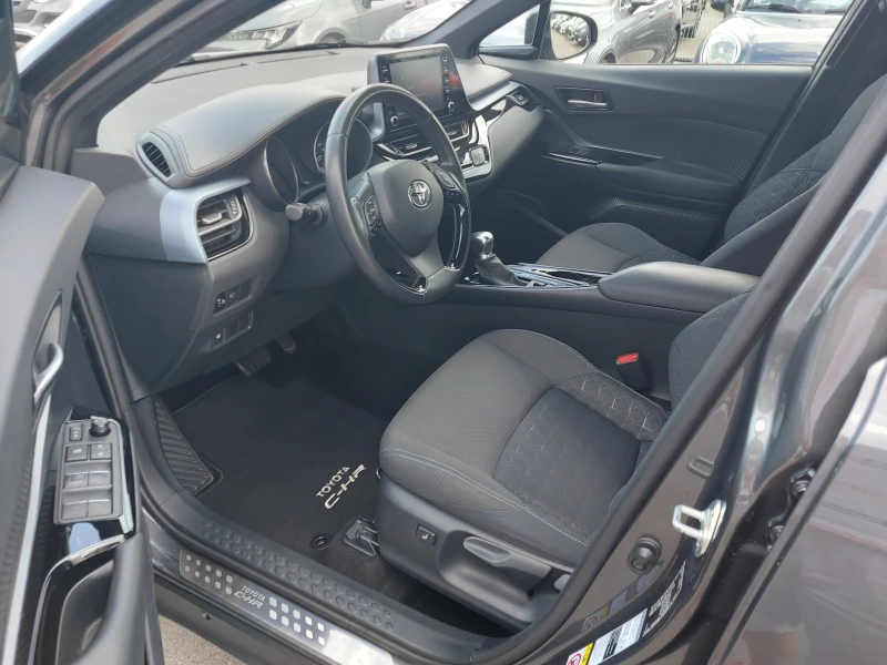 Toyota C-HR 2.0 HSD GR SPORT* 184 к.с.* FACELIFT* ГАРАНЦИОННА, снимка 7 - Автомобили и джипове - 51053679