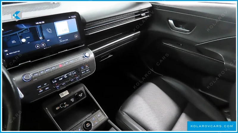 Hyundai Kona KONA GASOLINE 1.6 TURBO 4WD Kolarov | Cars, снимка 10 - Автомобили и джипове - 52120284