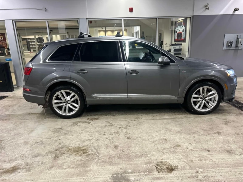 Audi Q7 2018 TECHNIK QUATTRO * ПРЕДСТАВИТЕЛСТВО НА HYUNDAI, снимка 4 - Автомобили и джипове - 53282763