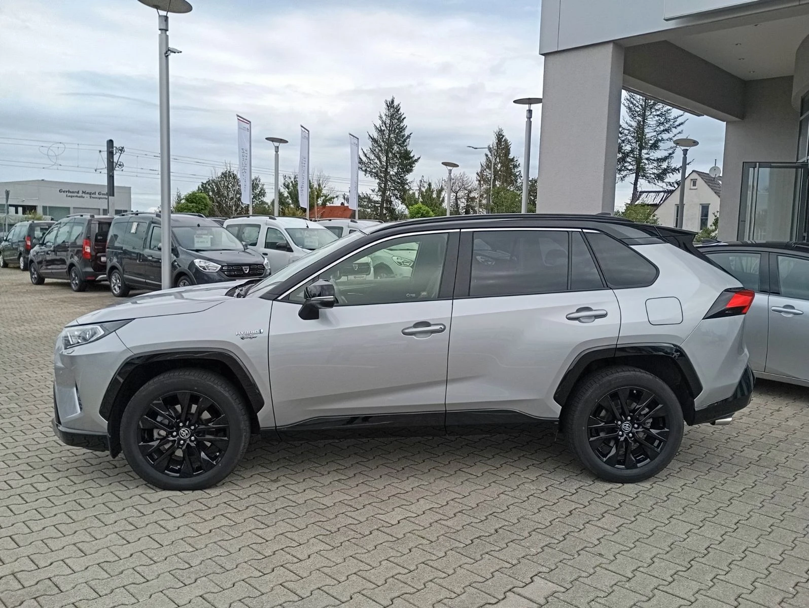 Toyota Rav4 * 2.5* 4X4* * HYBRID* JBL* NAVI* CARPLAY* LED* CAM - изображение 7