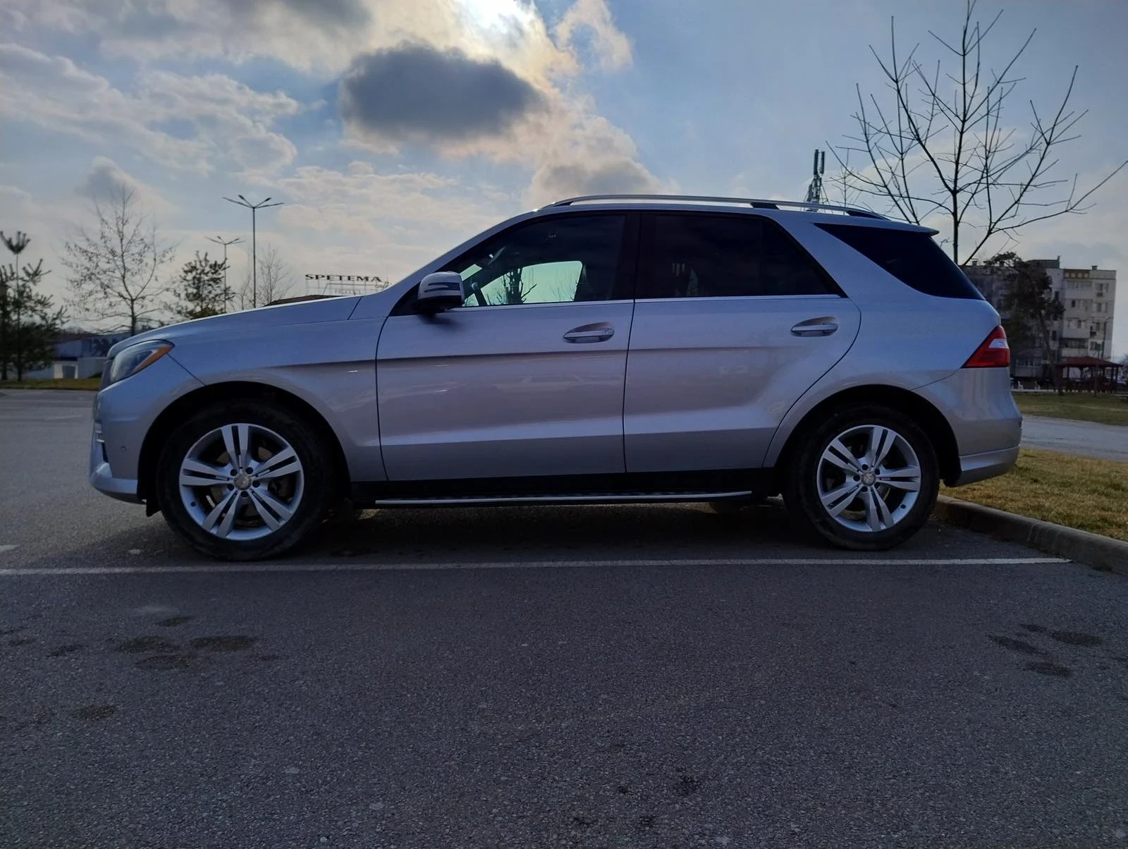 Mercedes-Benz ML 350  - изображение 8