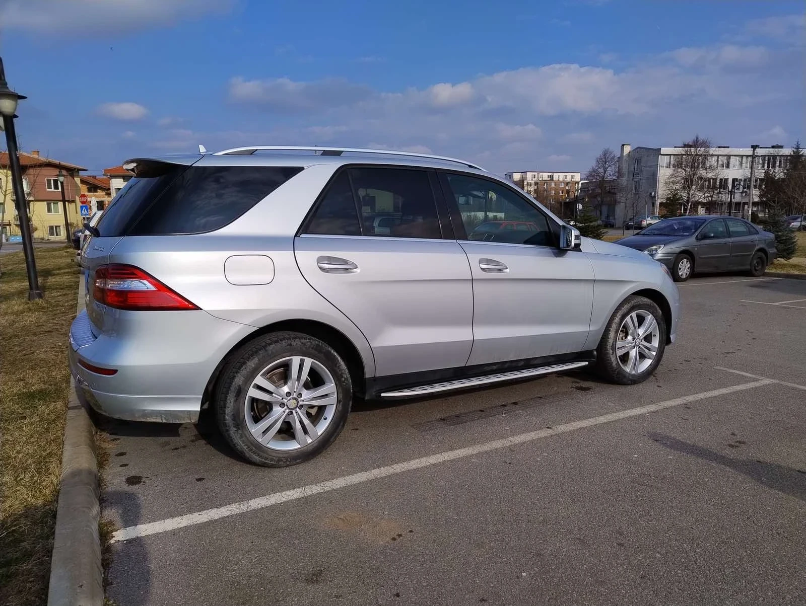 Mercedes-Benz ML 350  - изображение 3