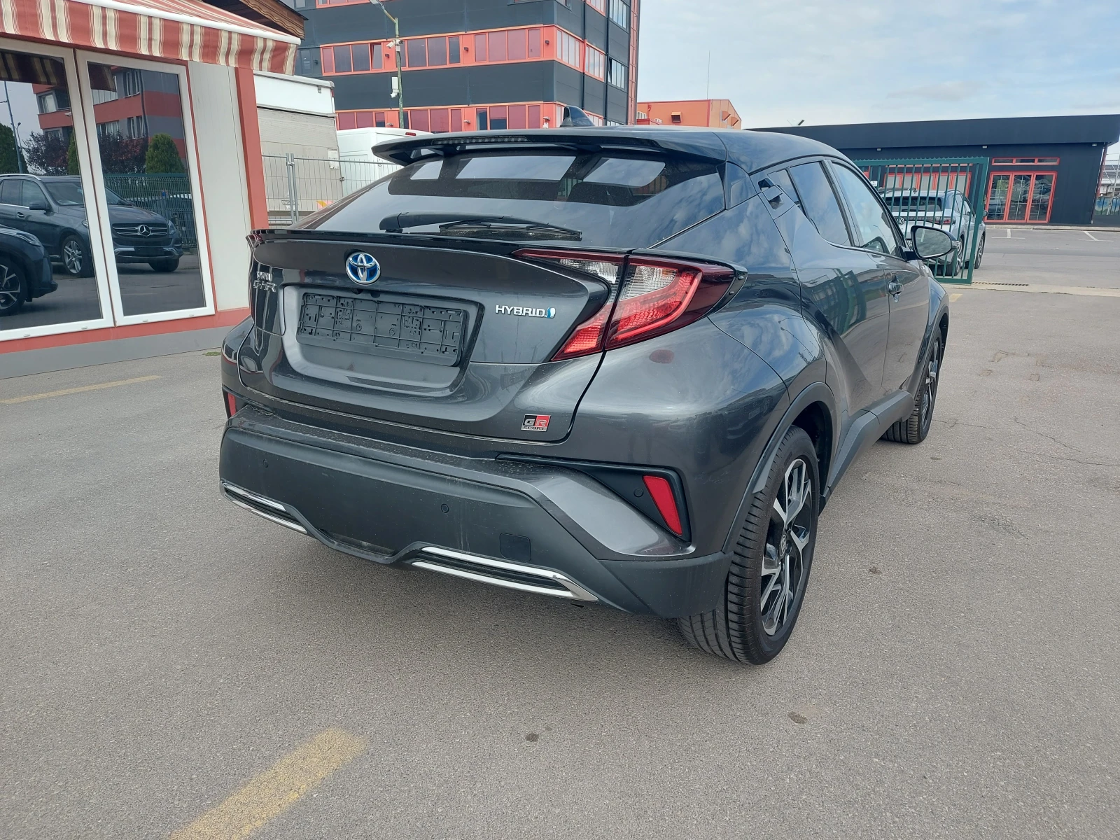 Toyota C-HR 2.0 HSD GR SPORT* 184 к.с.* FACELIFT* ГАРАНЦИОННА - изображение 5