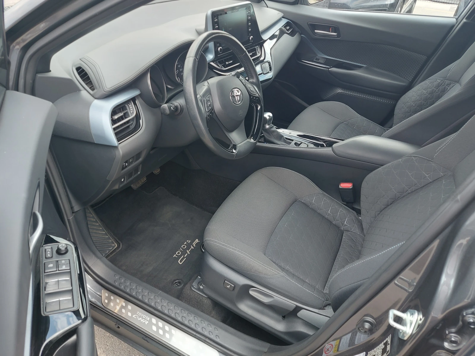 Toyota C-HR 2.0 HSD* 184 к.с.* FACELIFT* ГАРАНЦИОННА - изображение 9