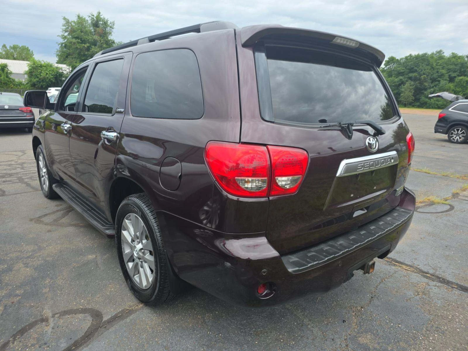 Toyota Sequoia 5.7* V8* ПОДГРЕВ* КАМЕРА* КЕЙЛЕС*  - изображение 4