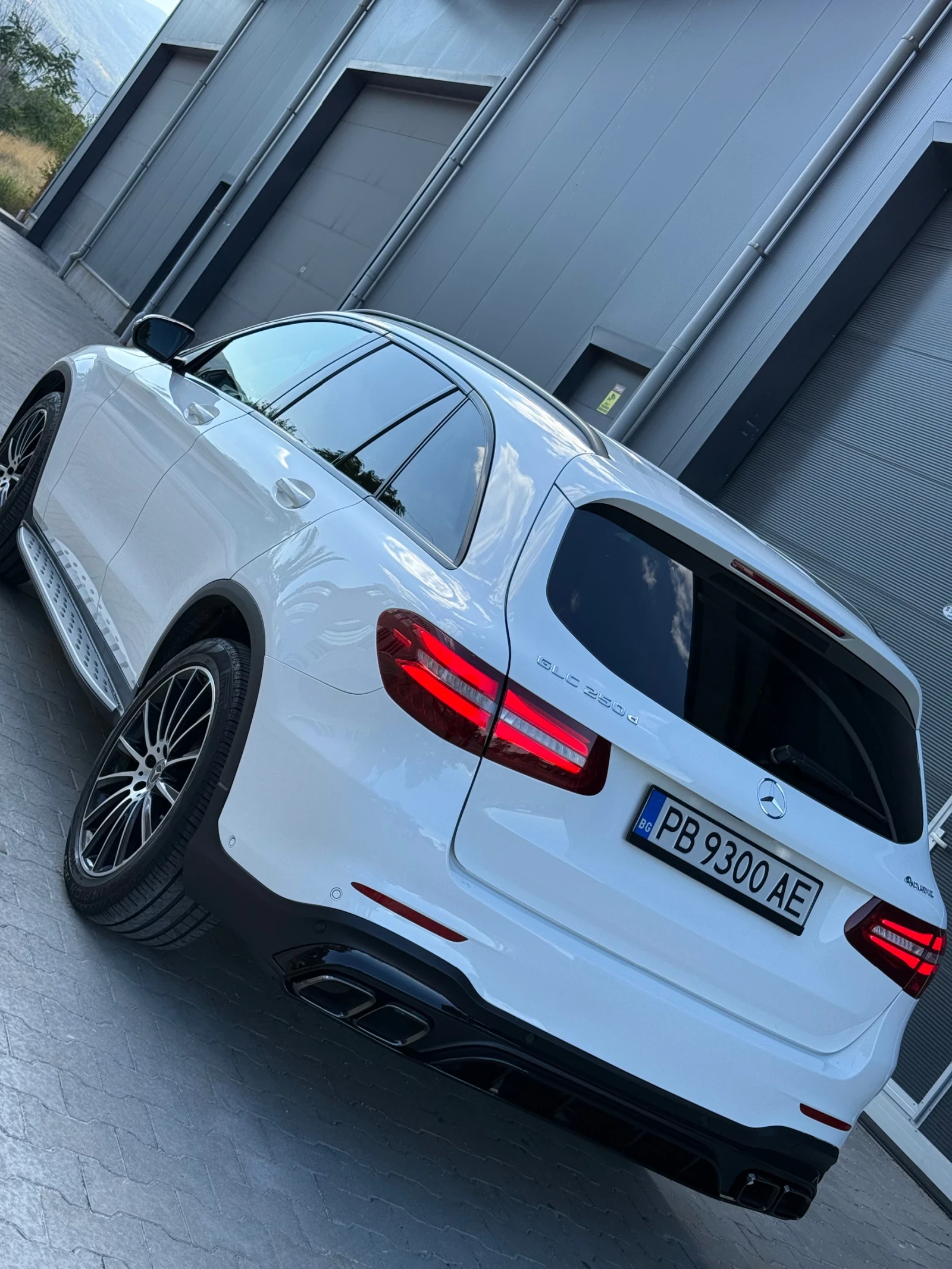 Mercedes-Benz GLC Mercedes-Benz GLC250 4-MATIC AMG LINE TOP 360* Cam - изображение 5