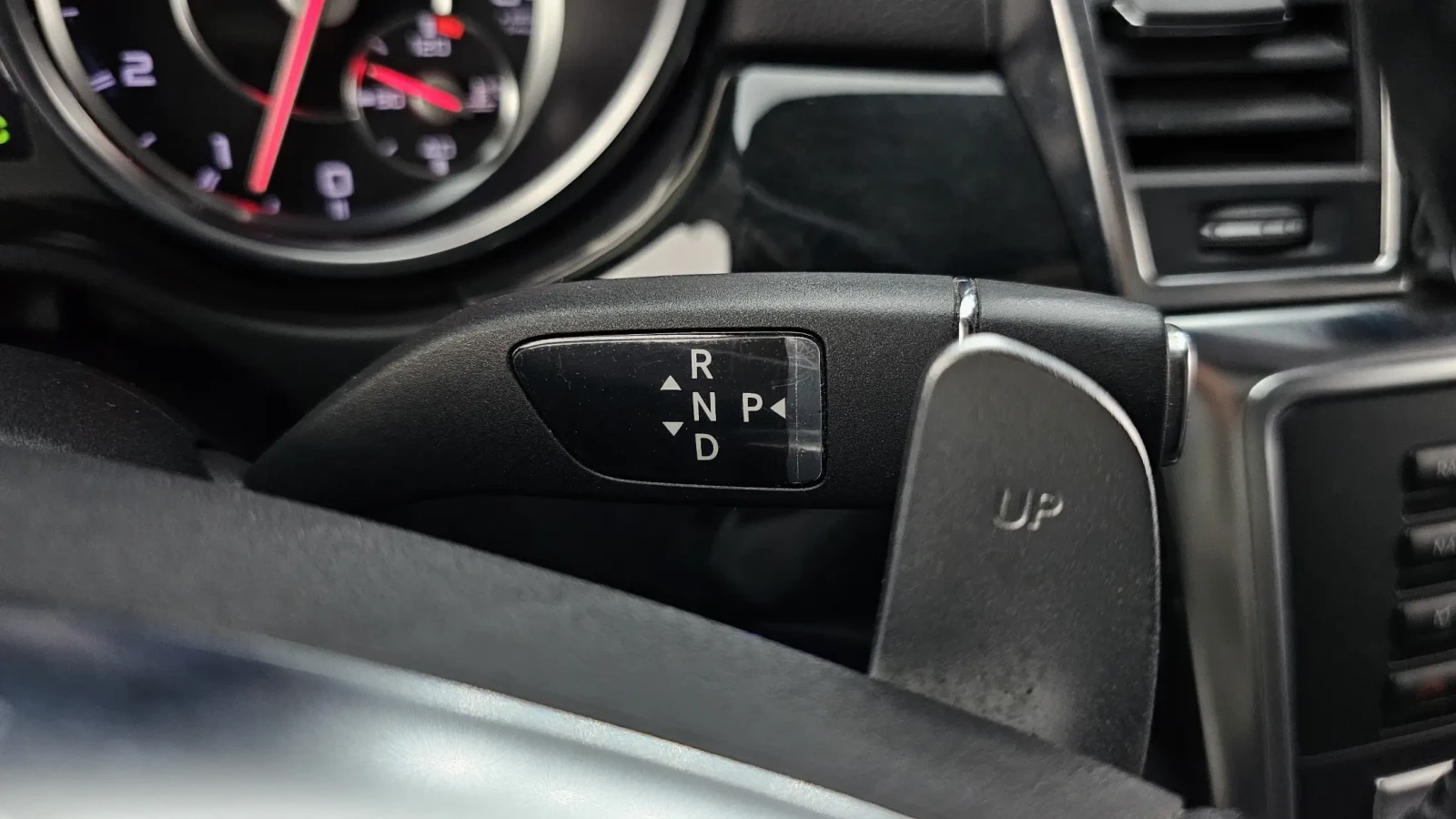 Mercedes-Benz ML 63 AMG FULL, снимка 12 - Автомобили и джипове - 54314397