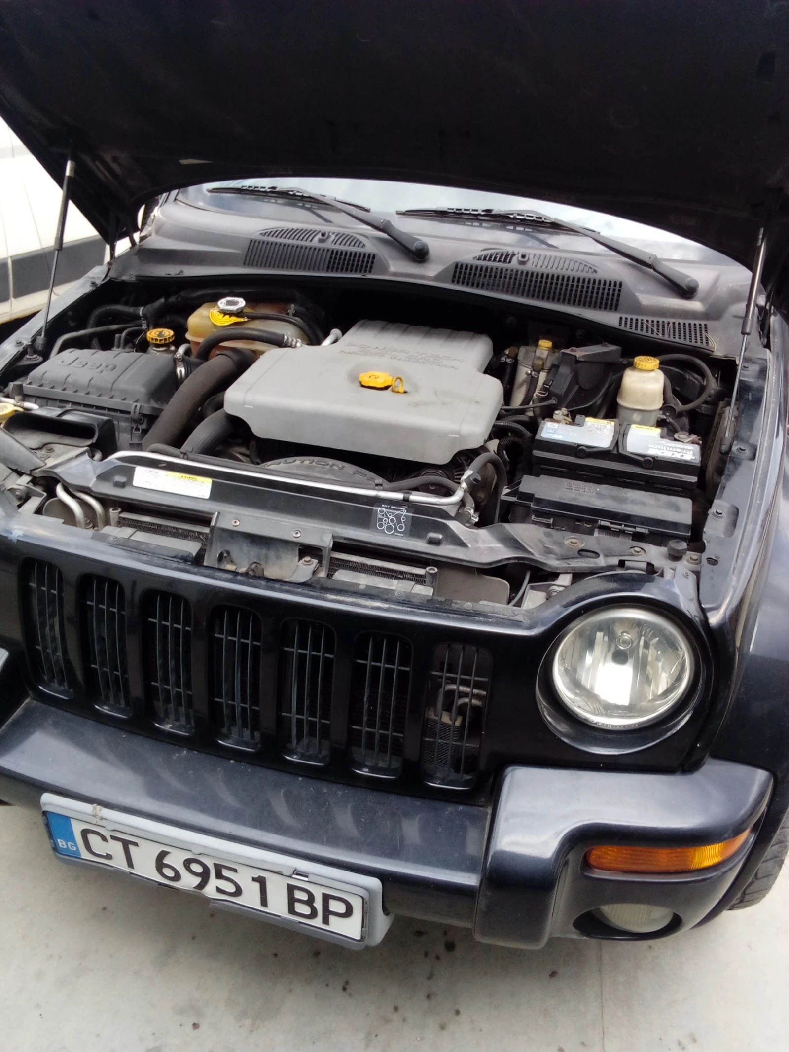 Jeep Cherokee, снимка 6 - Автомобили и джипове - 54574748