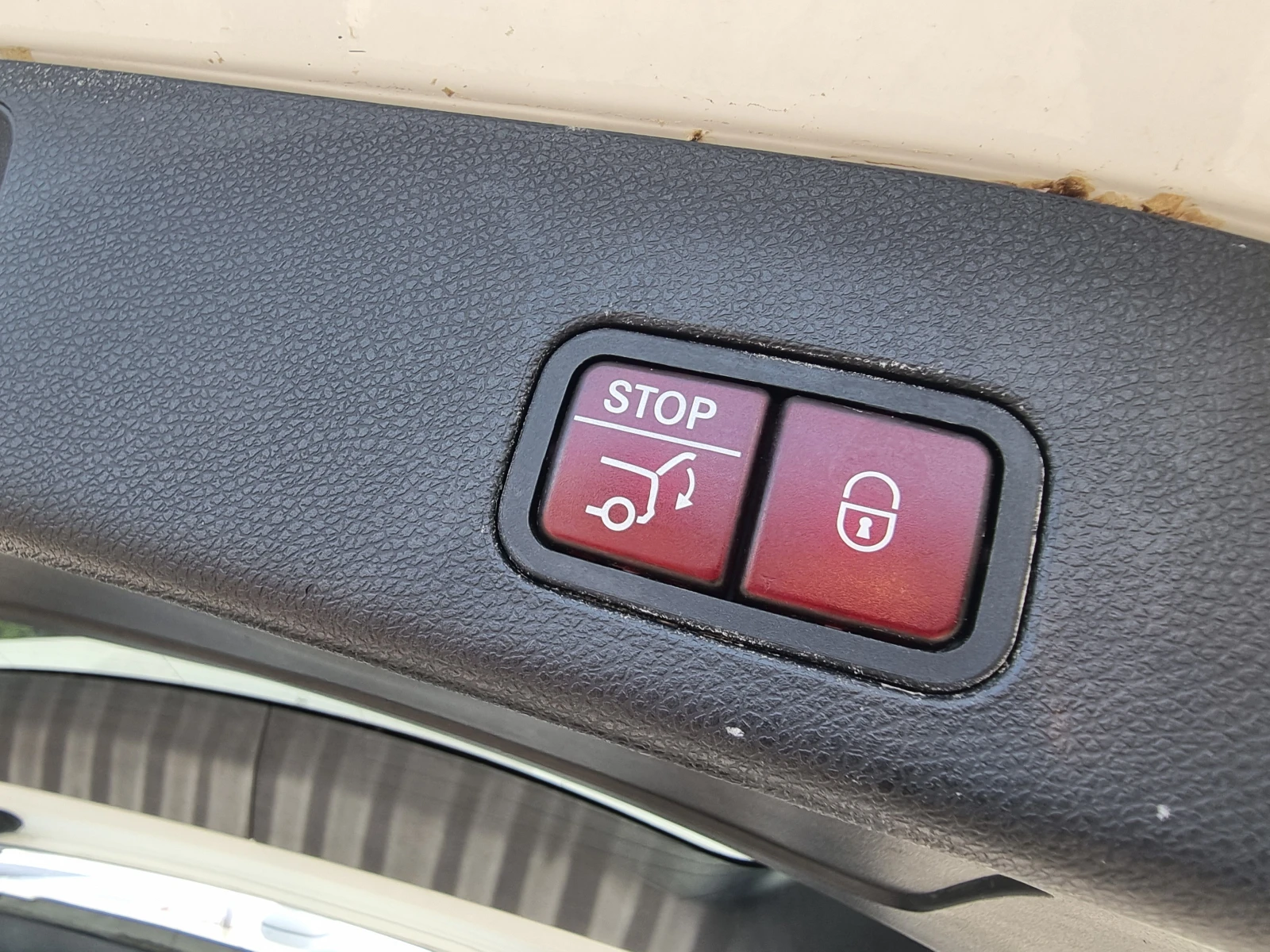 Mercedes-Benz GLS 500 GLS 550 4Matik/FULL-FULL, снимка 12 - Автомобили и джипове - 54753726