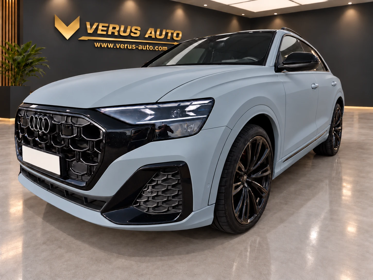 Audi Q8 Facelift S-line HeadUp Печка Панорама Laser, снимка 1 - Автомобили и джипове - 54823748