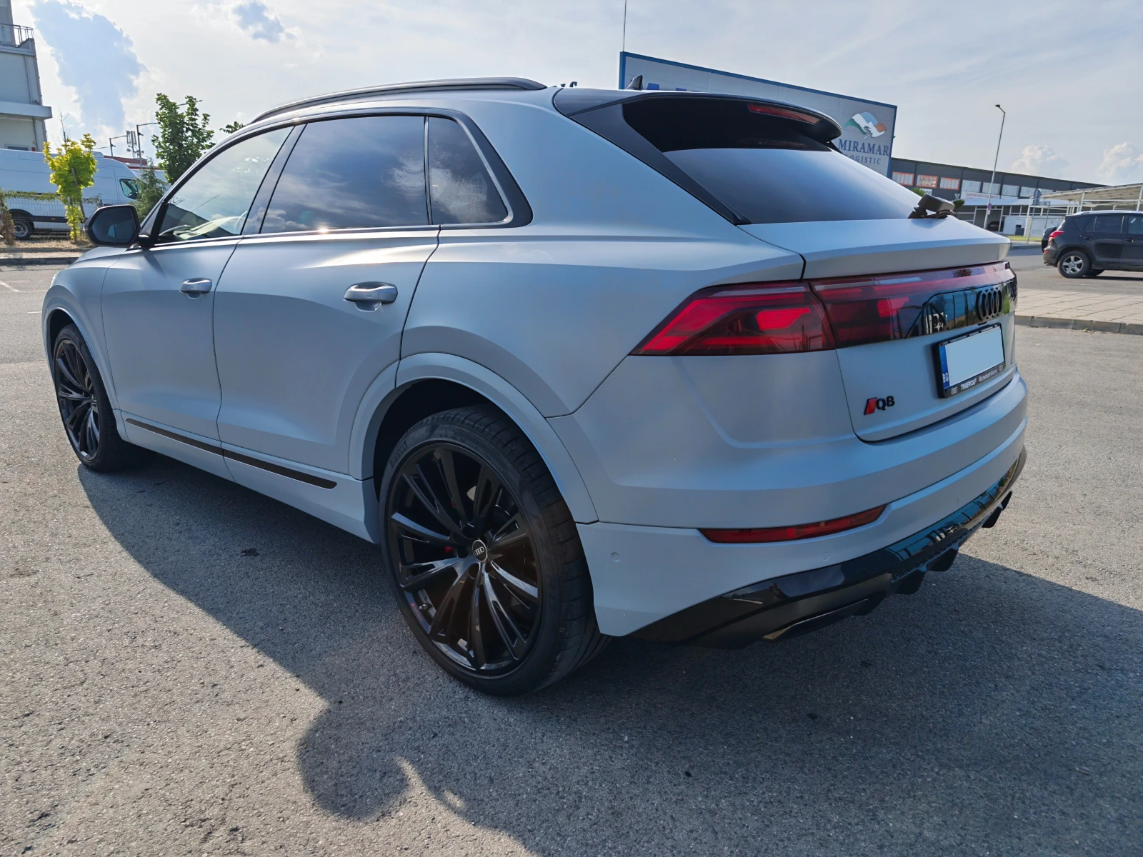 Audi Q8 Facelift S-line HeadUp Печка Панорама Laser, снимка 6 - Автомобили и джипове - 54823748