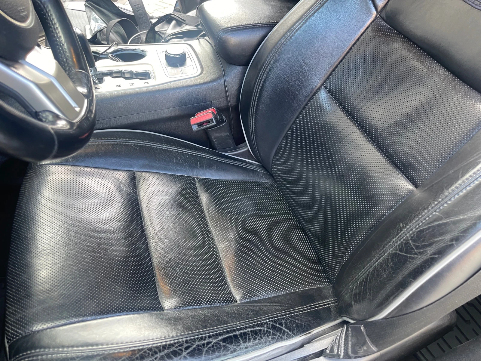Jeep Grand cherokee Overland, снимка 12 - Автомобили и джипове - 54998699