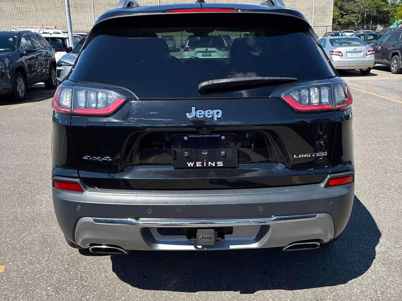 Jeep Cherokee * Limited * CARFAX * ПОДГРЕВИ * ПАНО * АВТОКРЕДИТ, снимка 4 - Автомобили и джипове - 55296019