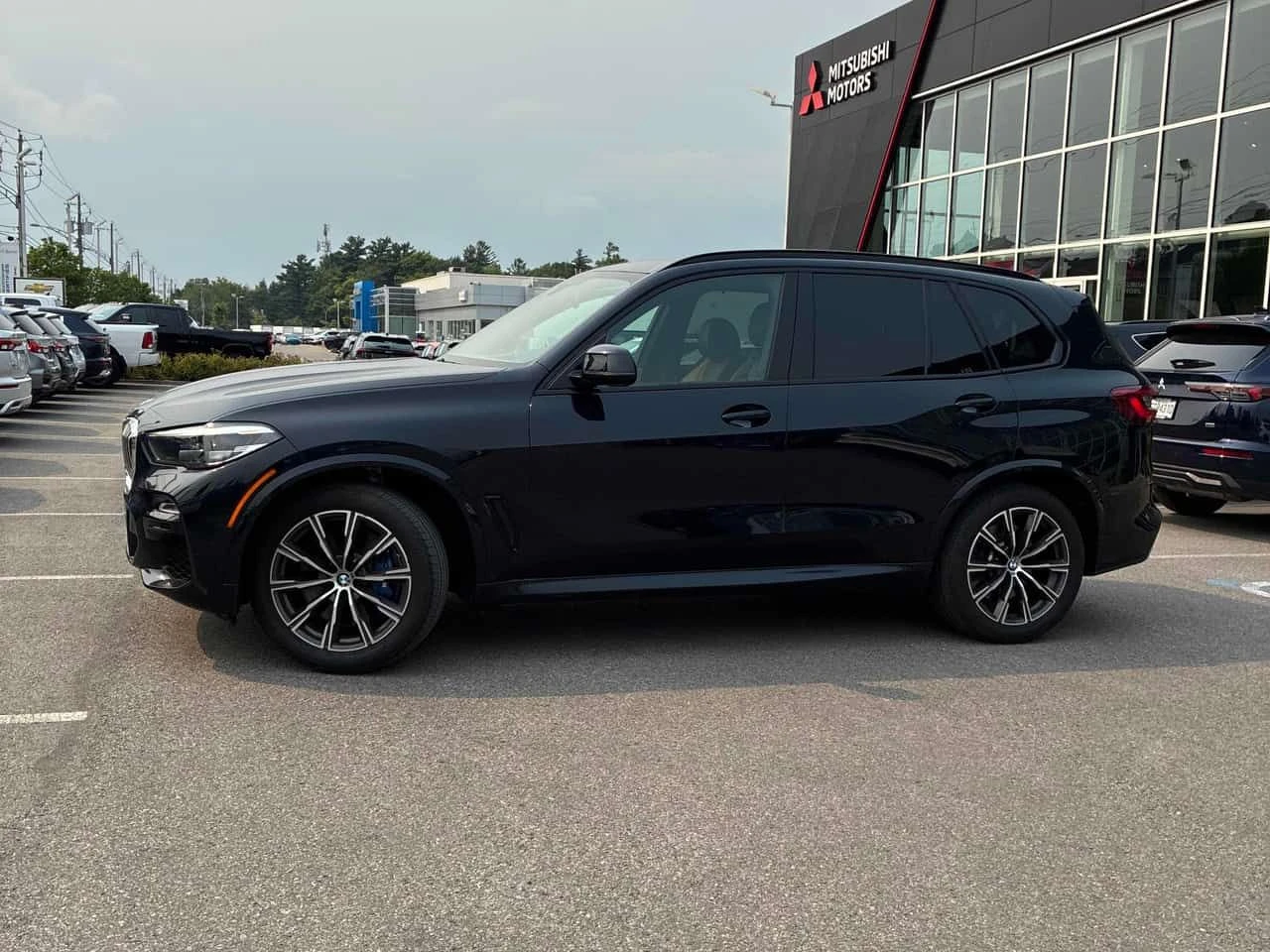 BMW X5 xDrive40i M SPORT | CARFAX | АВТОКРЕДИТ , снимка 3 - Автомобили и джипове - 55305024