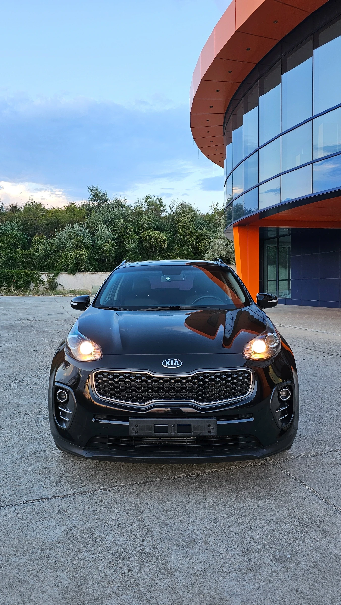 Kia Sportage KIA SPORTAGE NOBLESSE 107000KM, снимка 2 - Автомобили и джипове - 55606010