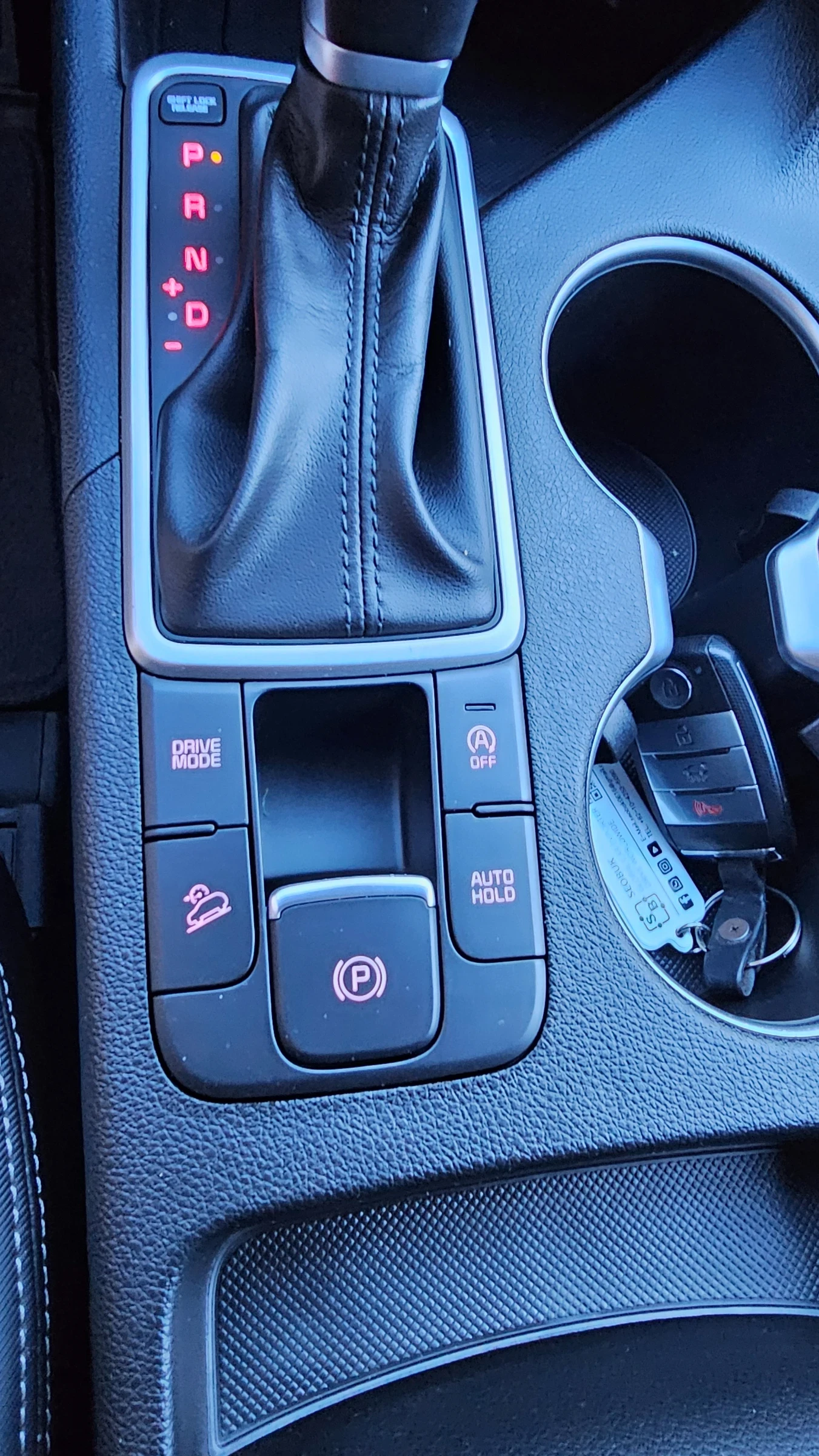 Kia Sportage KIA SPORTAGE NOBLESSE 107000KM, снимка 17 - Автомобили и джипове - 55606010