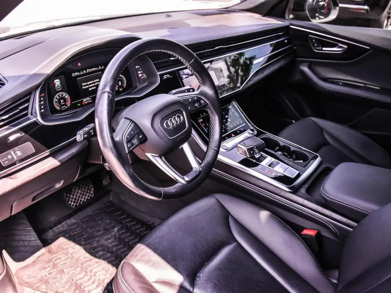 Audi Q8, снимка 11 - Автомобили и джипове - 56227267