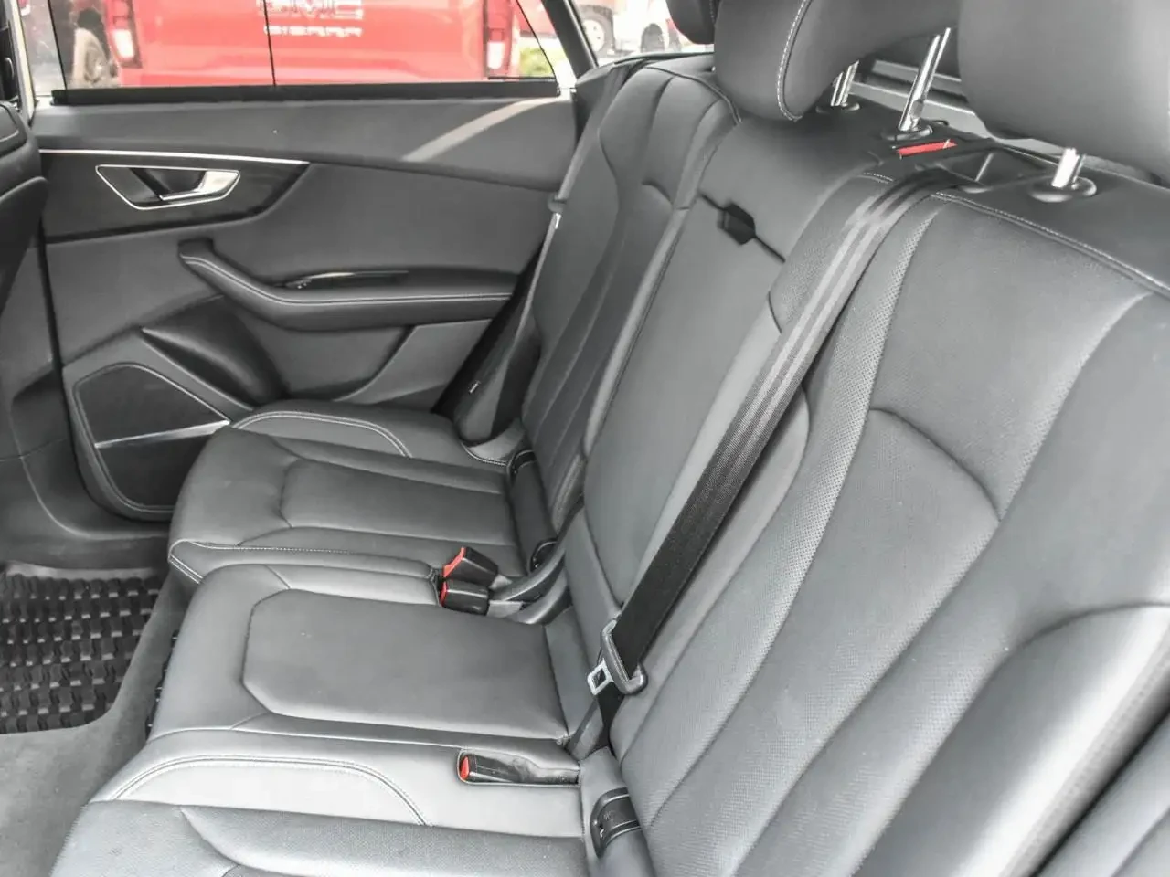 Audi Q8, снимка 16 - Автомобили и джипове - 56227267