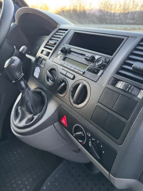 VW T5 1.9TDI* 102кс* 9местен* Климатик* Немски* , снимка 13