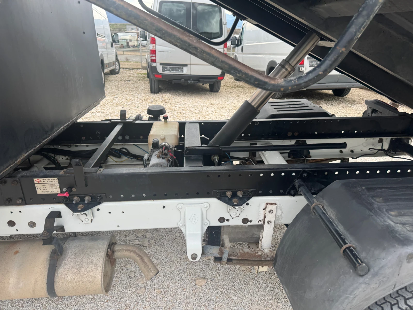 Компресори Renault ГЕНЕРАТОР 220V+ КОМПРЕСОР ЗА ВЪЗДУХ - изображение 8