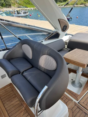 Моторна яхта Cranchi Endurance 33, снимка 6