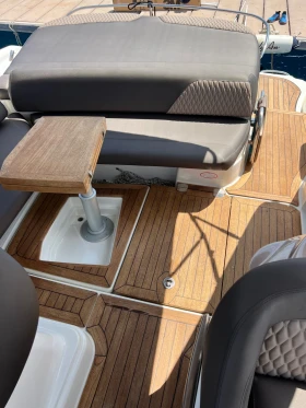 Моторна яхта Cranchi Endurance 33, снимка 5