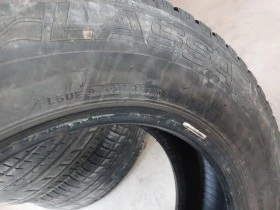 Гуми Зимни 215/65R16, снимка 8