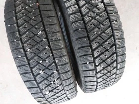 Гуми Зимни 215/65R16, снимка 2