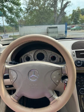 Mercedes-Benz E 220, снимка 7
