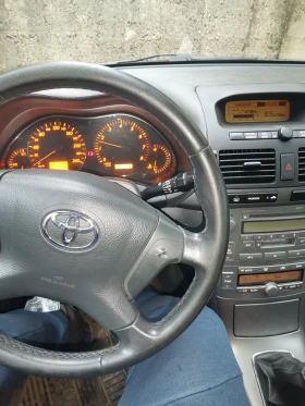Toyota Avensis 1.8 VVT-i 129hp LPG, снимка 11