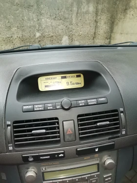 Toyota Avensis 1.8 VVT-i 129hp LPG, снимка 10