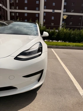 Tesla Model 3 SR+ /SoH 91%/Сертификат, снимка 3