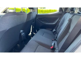 Toyota Yaris 1.5H Chic, снимка 16