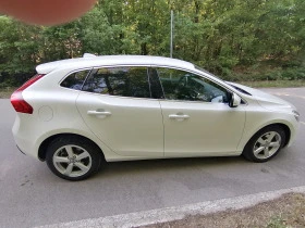 Volvo V40, снимка 7