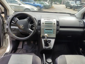 Toyota Corolla verso - 2000 € / 3911.66 лв. - 82779714 4
