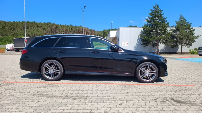 Mercedes-Benz E 220 Premium Plus, снимка 5 - Автомобили и джипове - 47446457