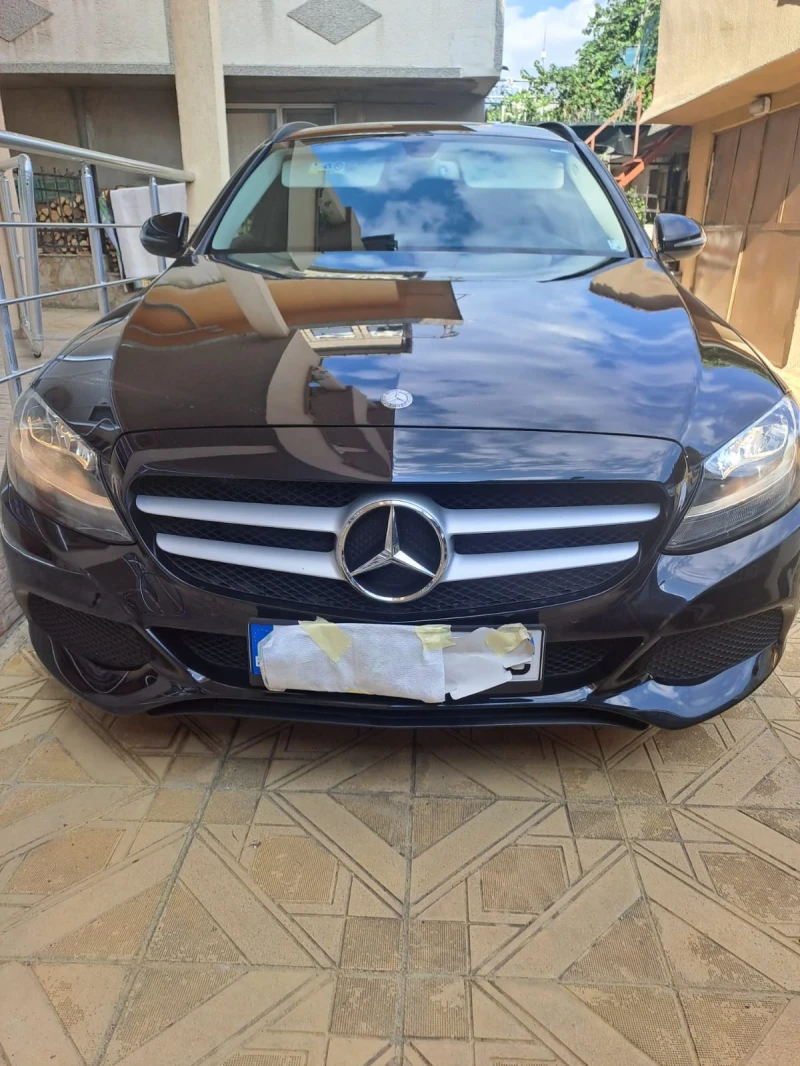 Mercedes-Benz C 200, снимка 1 - Автомобили и джипове - 47549920