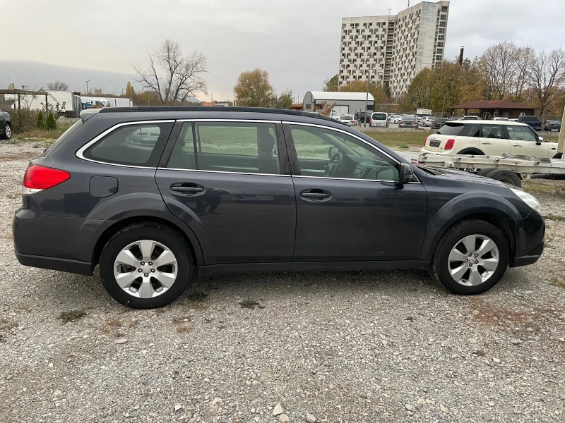 Subaru Outback 2.0d, снимка 7 - Автомобили и джипове - 48162658