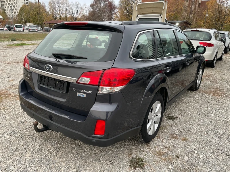 Subaru Outback 2.0d, снимка 6 - Автомобили и джипове - 48162658