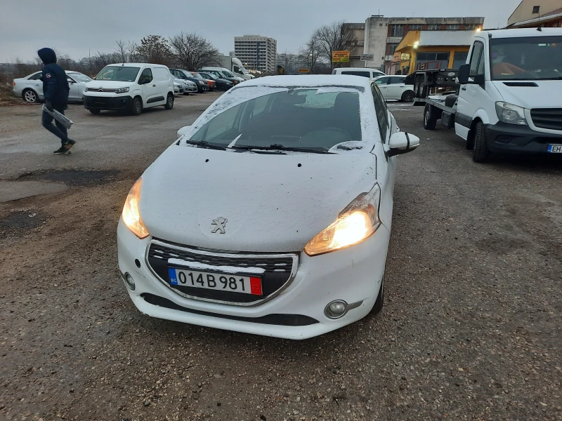 Peugeot 208 1.4d, снимка 3 - Автомобили и джипове - 49035292