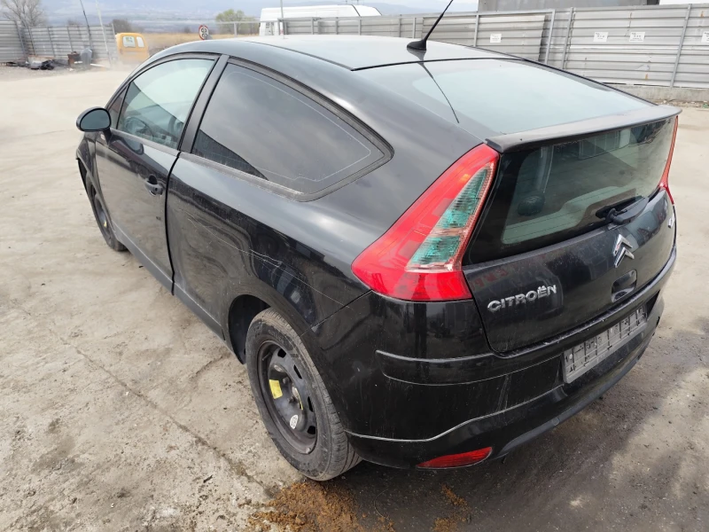 Citroen C4 1.4, снимка 4 - Автомобили и джипове - 49469511