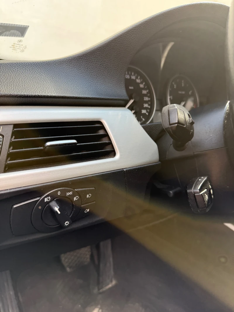 BMW 330 XD M57, снимка 15 - Автомобили и джипове - 51463101