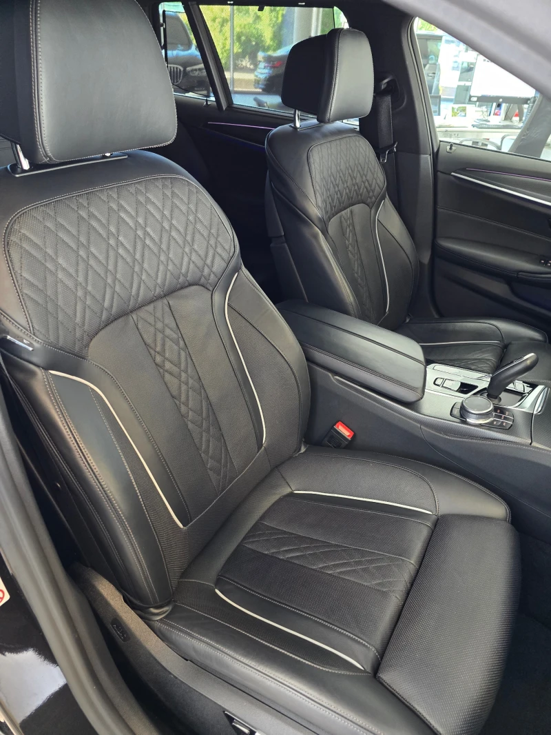 BMW 530 d xDrive Touring Facelift M Paket, снимка 7 - Автомобили и джипове - 51753875